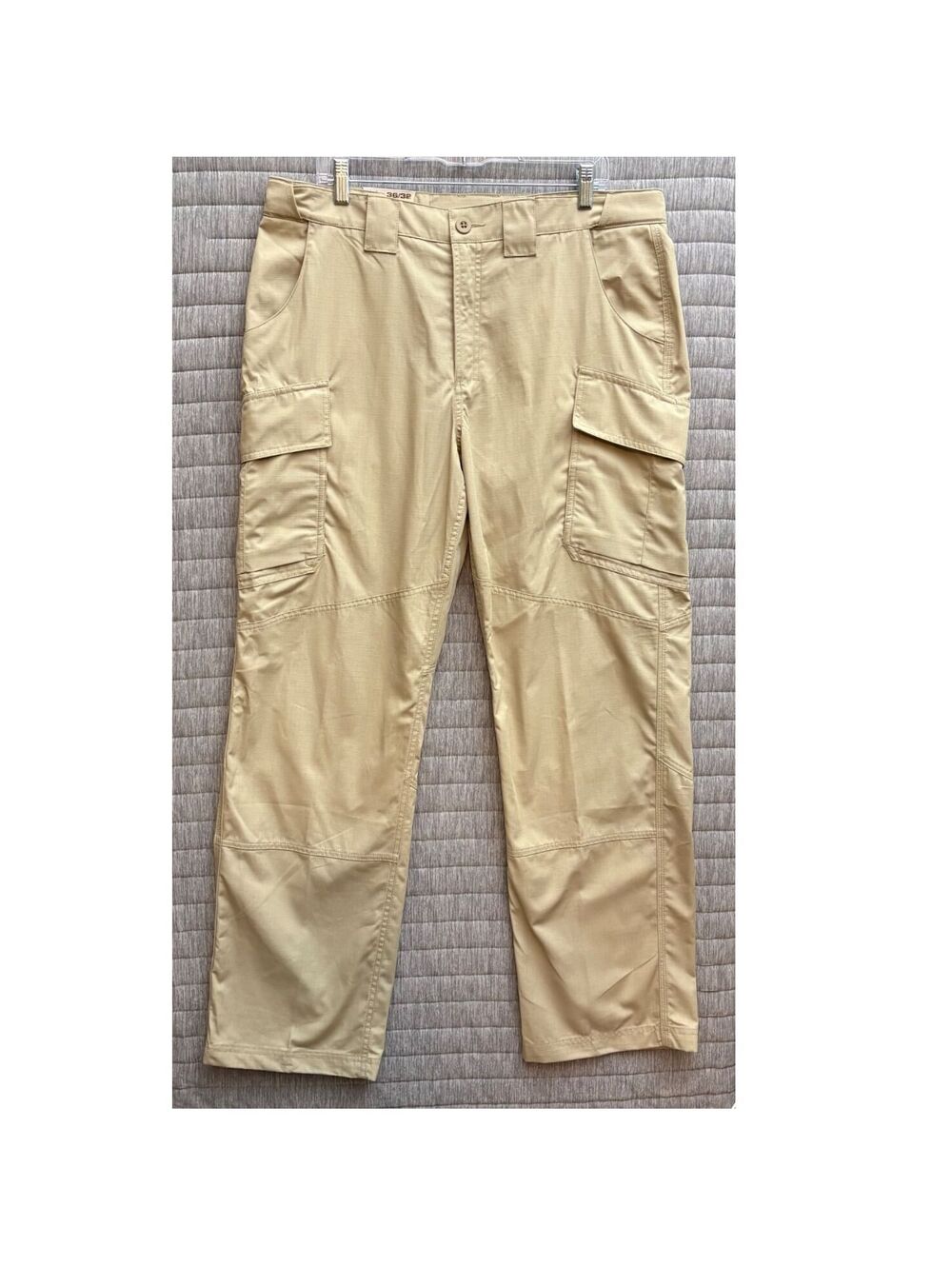 Under Armour Tactical Loose Fit Cargo Pants 36x32 Khaki Water-Resistant NWT